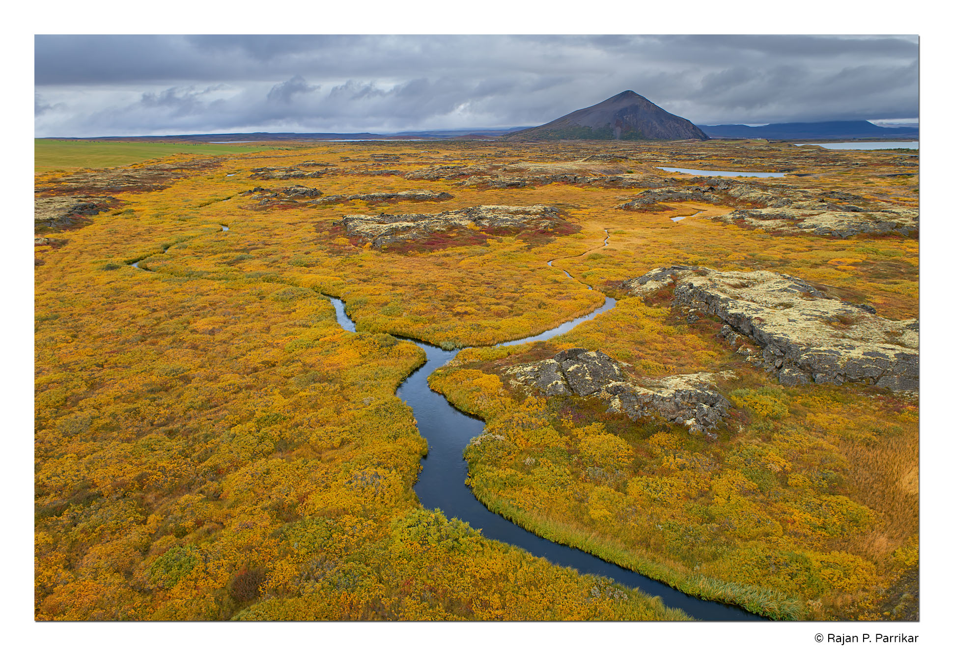 Iceland-Myvatn-Vindbelgjarfjall-Autumn