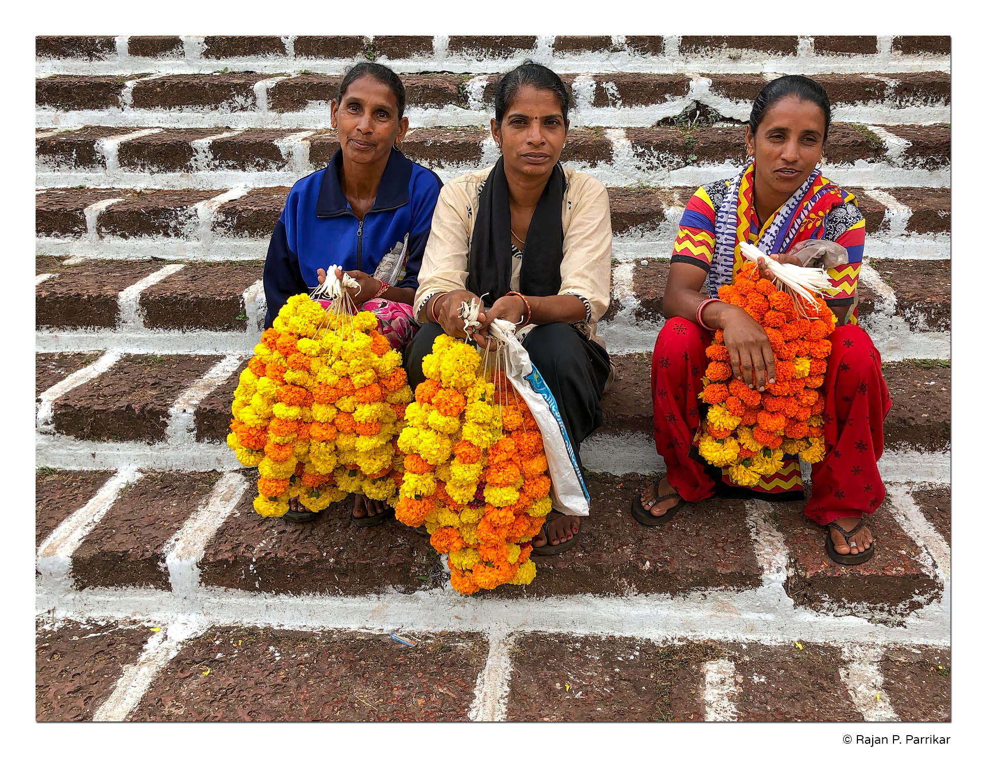 Panjim-Flower-Sellers-Church-Goa