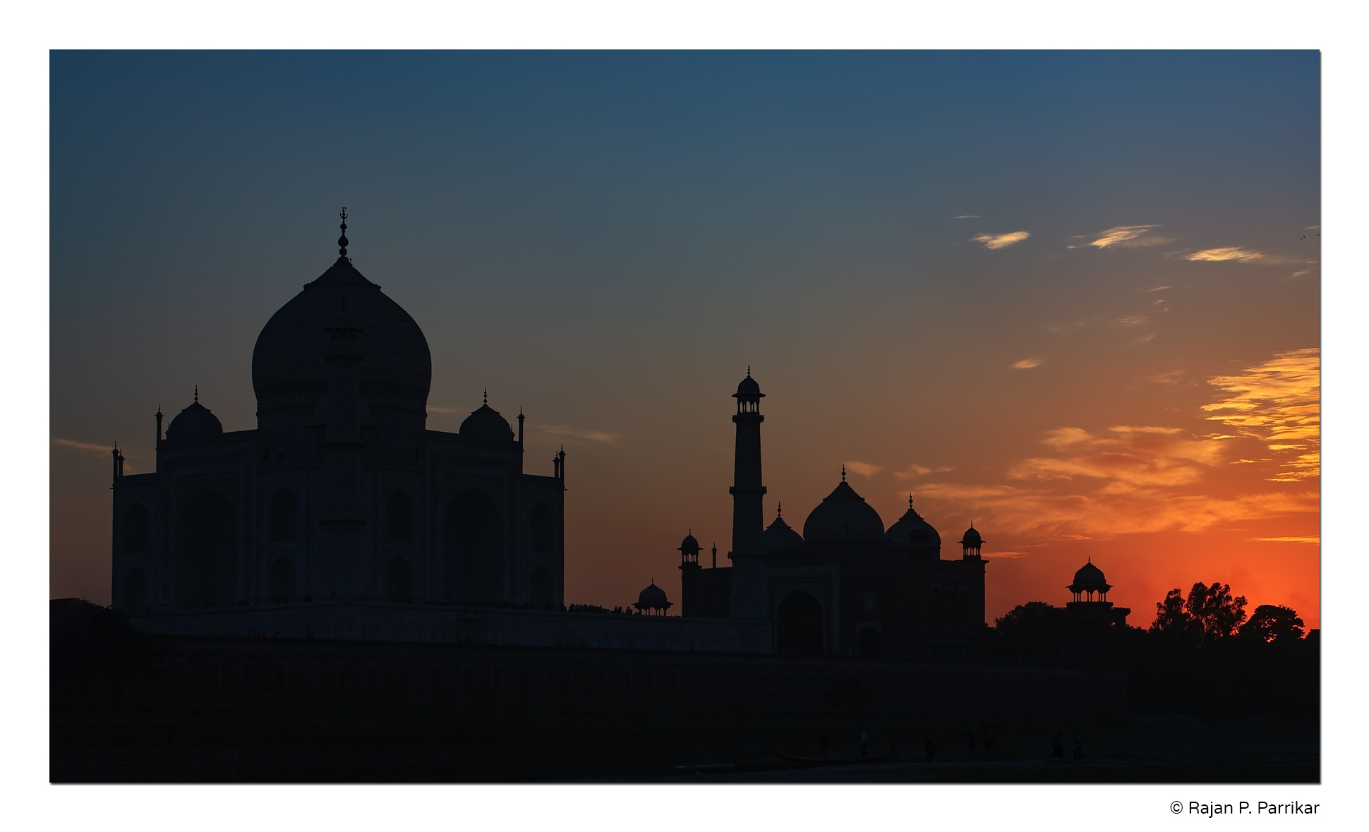 Taj-Mahal-Sunset-Agra-India